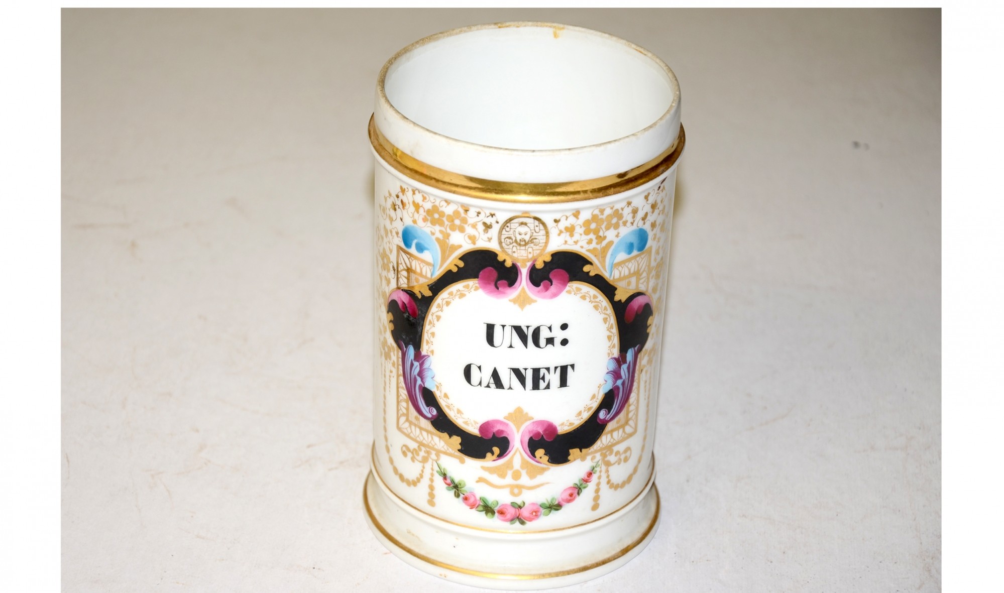 DELFT DRUG JAR, CIRCA 1870