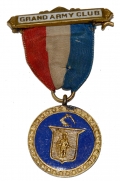 MEMBERSHIP BADGE FOR THE GRAND ARMY CLUB, MASSACHUSETTS BRANCH