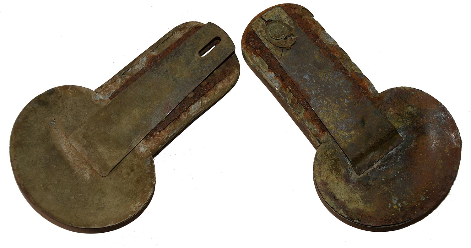 RELIC PAIR OF CIVIL WAR ENLISTED SHOULDER SCALES