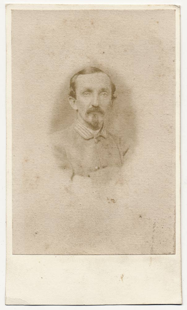UNIDENTIFIED BUST VIEW OF A CONFEDERATE CAPTAIN