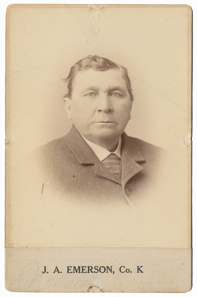  POST-WAR CABINET CARD PHOTO SOLDIER WHO SERVED IN TWO NEW HAMPSHIRE REGIMENTS, JOHN A. EMERSON