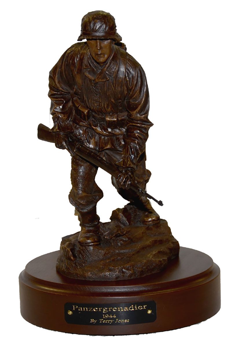 “PANZERGRENADIER 1944” SCULPTURE BY TERRY JONES