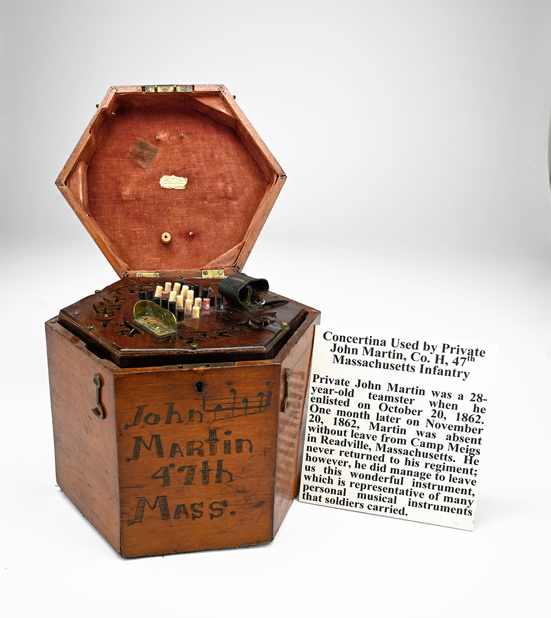 SEA CHANTIES AND CAMPFIRES: CONCERTINA OF JOHN MARTIN, PRIVATE 47th MASS AND MARINER