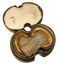 DRESS EPAULETTES IN TIN CASE – 42ND HIGHLAND INFANTRY (BLACK WATCH)