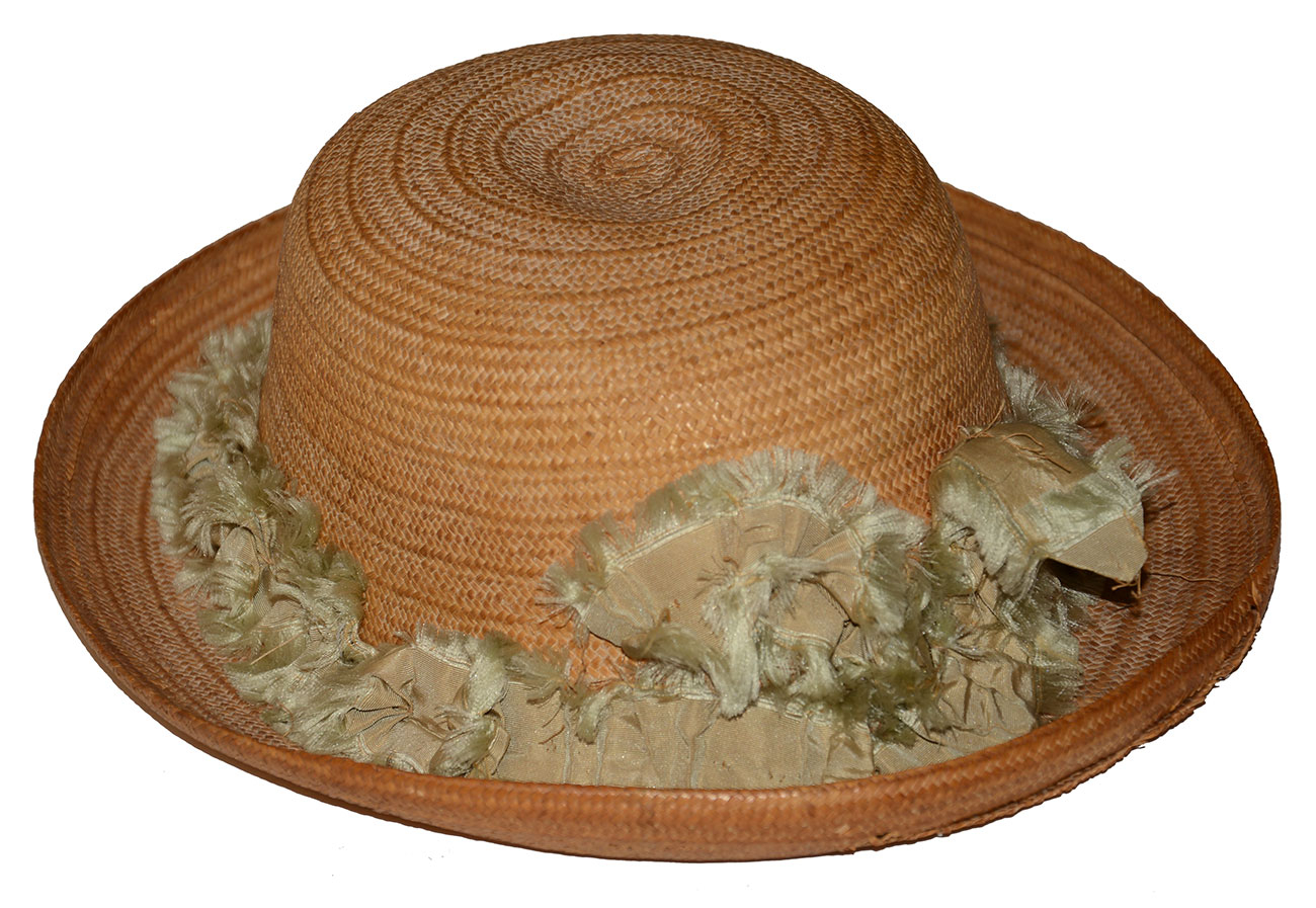 CHILD’S MID-19TH CENTURY STRAW HAT
