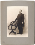 1893 CABINET CARD PHOTO OF CAPTAIN BLACKMAR WITH GRANT’S APPOMATTOX CHAIR