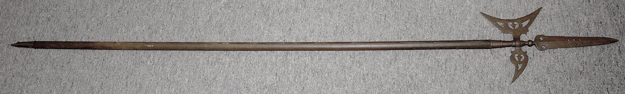 EXTREMELY RARE COLONIAL AMERICAN MADE "PIERCED HEAD WEEPING HEART" HALBERD